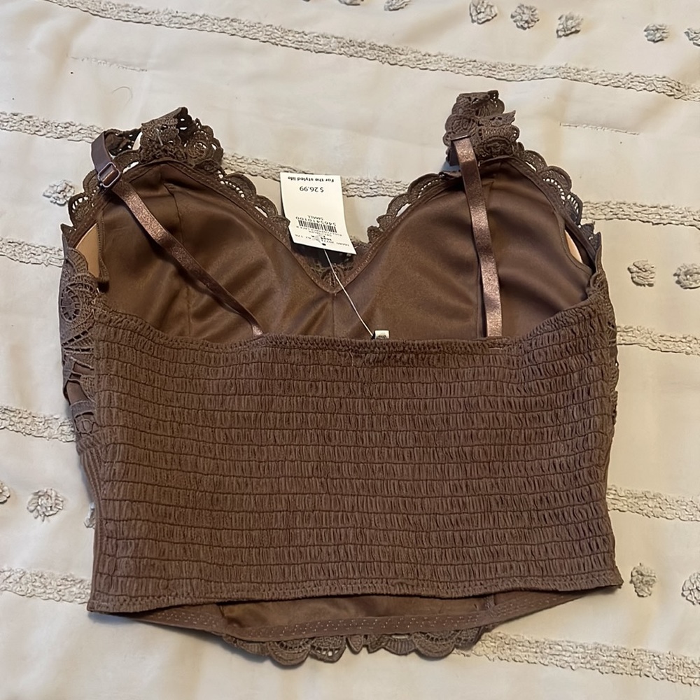 Lace Bra - Picture 2 of 3